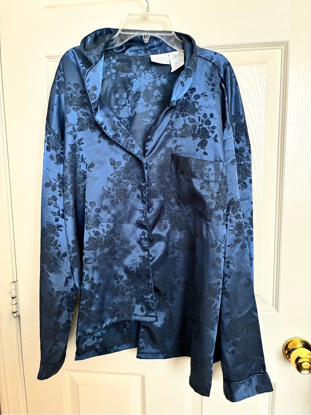 Vintage Secret Treasures Blue Floral Button-Up Sleepwear